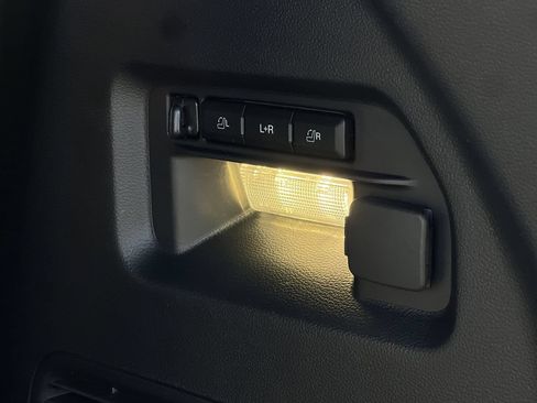 New 2026 Ford Explorer Platinum RWD image 25