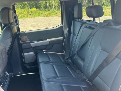 Used 2025 Ford F250 Lariat w/ Lariat Ultimate Package AWD/4WD image 6