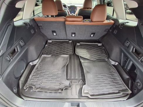 Used 2023 Subaru Outback Touring XT AWD/4WD image 13