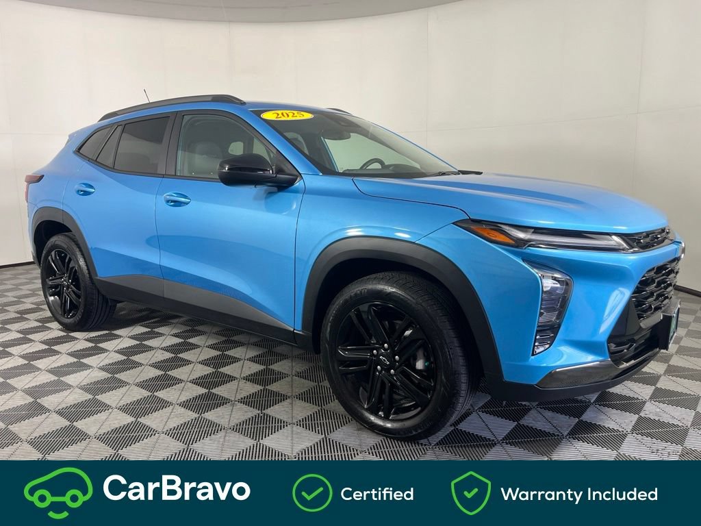Certified 2025 Chevrolet Trax ACTIV w/ Driver Confidence Package FWD image 1
