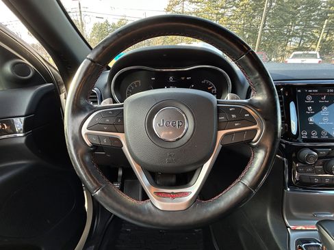 Used 2020 Jeep Grand Cherokee Trailhawk AWD/4WD image 25