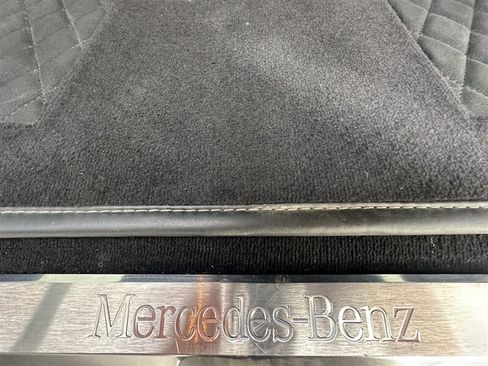 Used 2017 Mercedes-Benz G 550 Squared image 31