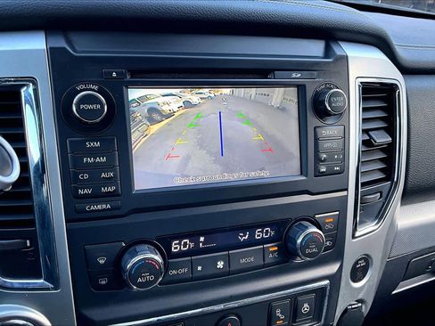 Used 2017 Nissan Titan PRO-4X w/ Pro-4x Convenience Package image 28