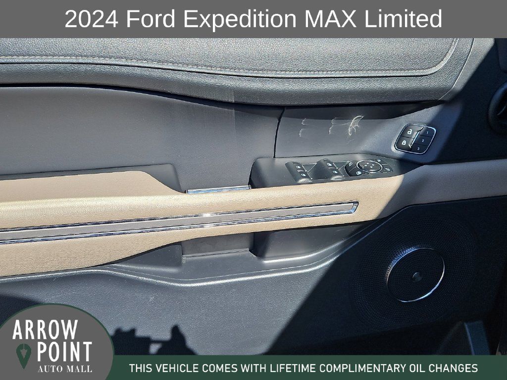 Used 2024 Ford Expedition Max Limited RWD image 21