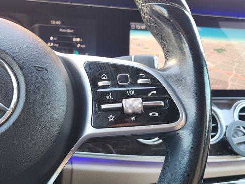 Used 2019 Mercedes-Benz E 300 E 300 image 27