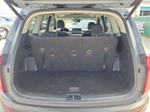 Used 2020 Kia Telluride EX w/ Towing Package FWD image 9