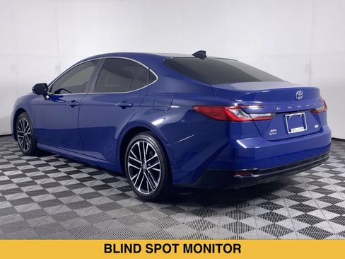 Used 2025 Toyota Camry XLE w/ Premium Plus Package AWD/4WD image 18