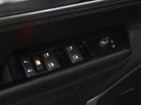 Used 2023 Jeep Wagoneer Series II w/ Convenience Group I image 24