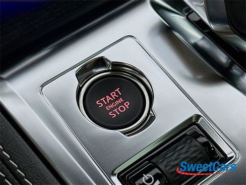 Used 2025 Jaguar F-PACE R-Dynamic S image 32