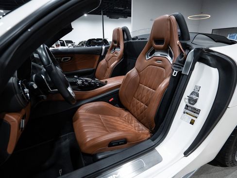 Used 2018 Mercedes-Benz AMG GT C image 22