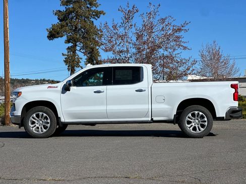 New 2026 Chevrolet Silverado 1500 LTZ w/ LTZ Premium Package AWD/4WD image 5