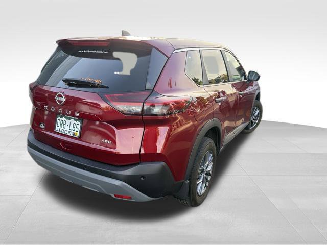 Certified 2023 Nissan Rogue S AWD/4WD image 2