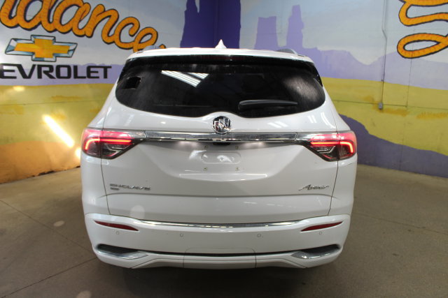 Used 2023 Buick Enclave Avenir w/ Avenir Technology Package AWD/4WD image 7