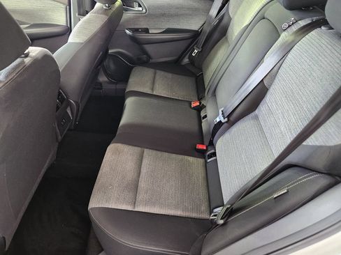 Used 2023 Nissan Rogue SV FWD image 14