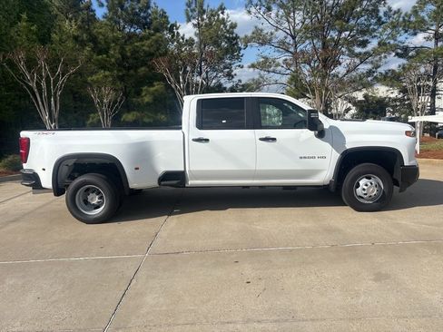 New 2026 Chevrolet Silverado 3500 W/T AWD/4WD image 14