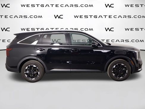 Used 2025 Kia Sorento S w/ Panoramic Sunroof Package FWD image 47