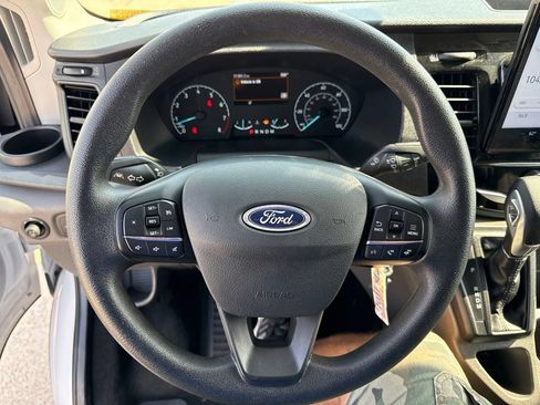 Used 2025 Ford Transit 350 XLT RWD image 21