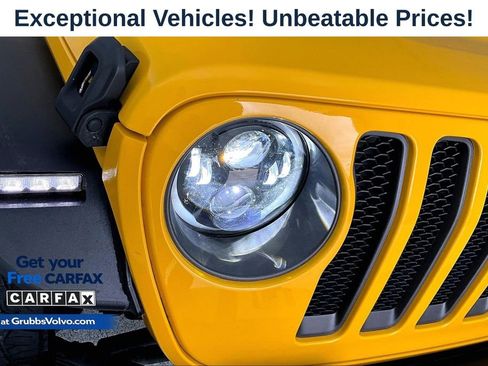 Used 2021 Jeep Wrangler Unlimited Rubicon AWD/4WD image 37