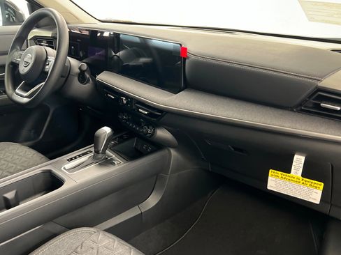 New 2026 Nissan Kicks SV w/ SV Premium Package AWD/4WD image 24