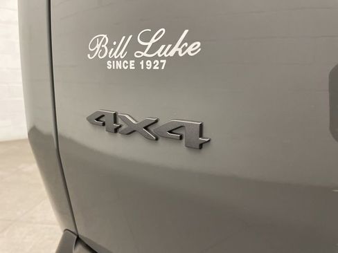 New 2026 Jeep Cherokee Overland w/ Advanced Pro Tech Group image 6