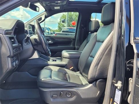 Used 2022 Chevrolet Tahoe Z71 image 3