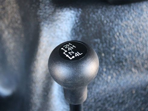 Used 2004 Ford F450 XL image 19