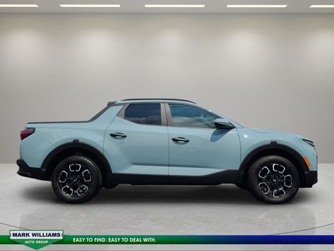 Used 2024 Hyundai Santa Cruz SEL w/ Activity Package FWD image 2