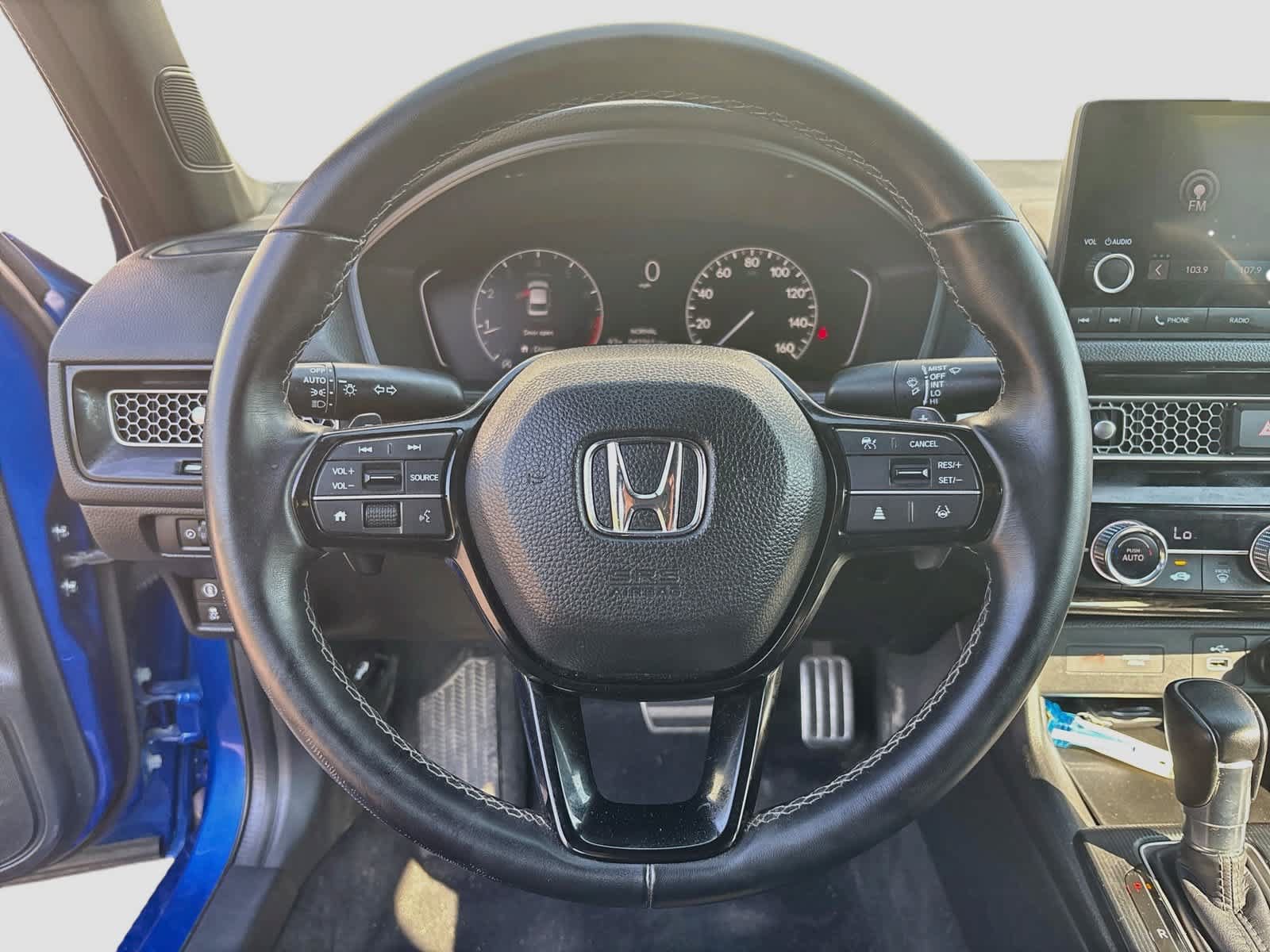 Used 2023 Honda Civic Sport image 11