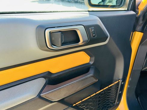 Used 2021 Ford Bronco Badlands image 14