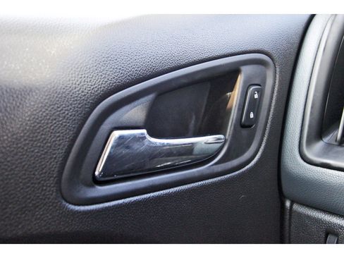 Used 2015 Chevrolet Colorado Z71 image 22