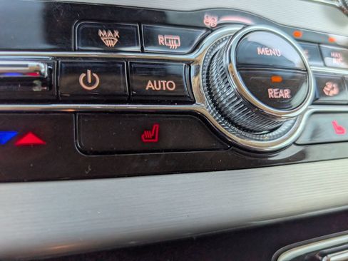 Used 2023 Lincoln Aviator 2WD image 23