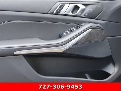 Used 2021 BMW X5 xDrive40i w/ M Sport Package AWD/4WD image 14