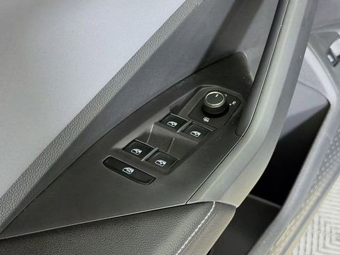 New 2026 Volkswagen Jetta SE image 19