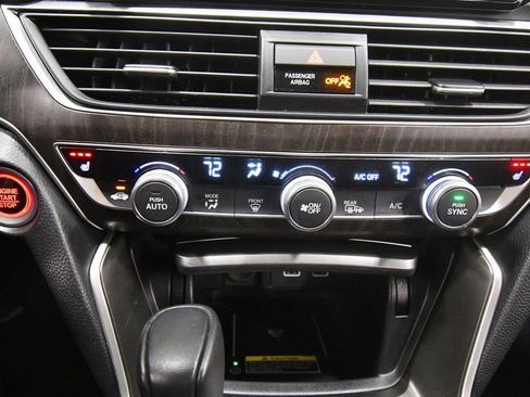 Certified 2021 Honda Accord EX-L image 25