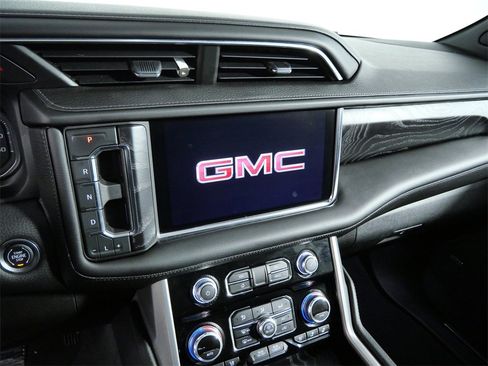 Used 2021 GMC Yukon XL Denali w/ LPO, Illumination Package image 21
