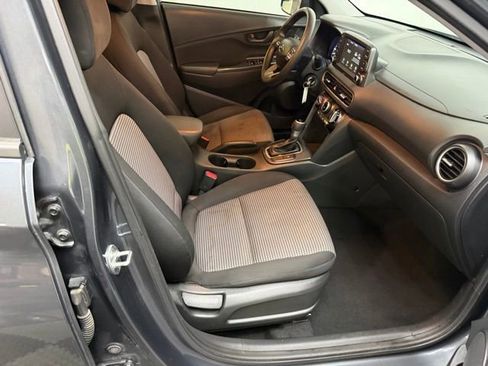 Used 2019 Hyundai Kona SE image 33