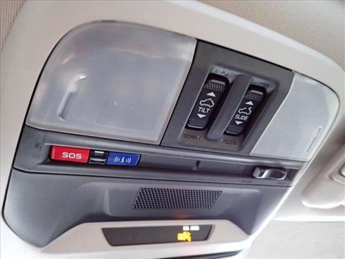 Certified 2024 Subaru Crosstrek 2.0i Premium image 25