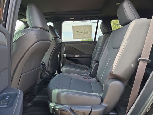 New 2026 Lexus TX 350 AWD image 13