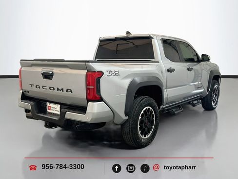 Used 2026 Toyota Tacoma SR5 AWD/4WD image 4