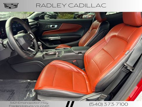 Used 2024 Ford Mustang GT Premium w/ GT Performance Package RWD image 3