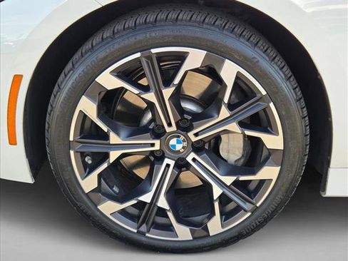 Certified 2026 BMW 330i Sedan w/ Premium Package RWD image 23
