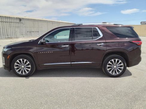 Used 2023 Chevrolet Traverse Premier image 21