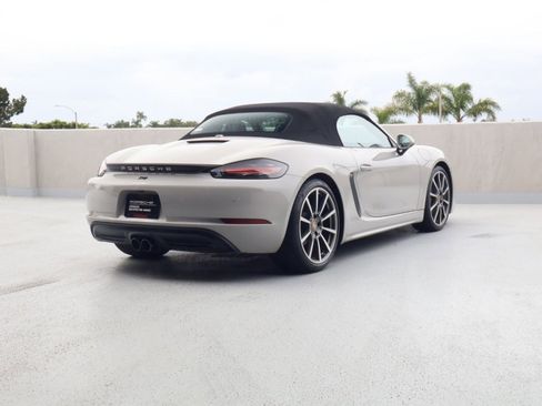 Certified 2023 Porsche 718 Boxster image 10