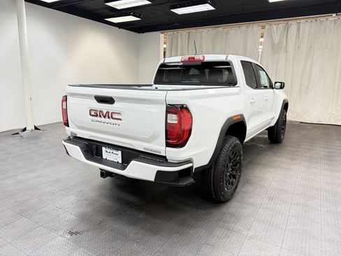 New 2026 GMC Canyon Elevation image 6