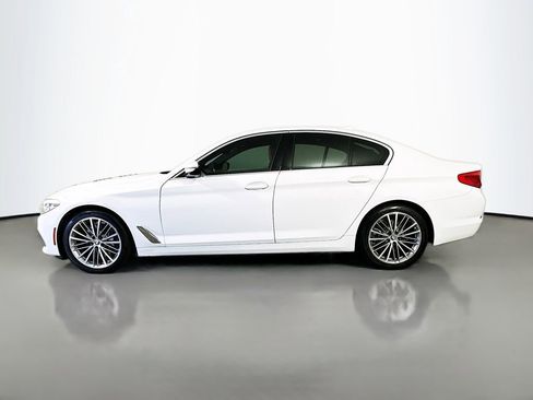 Used 2020 BMW 540i w/ Convenience Package image 4