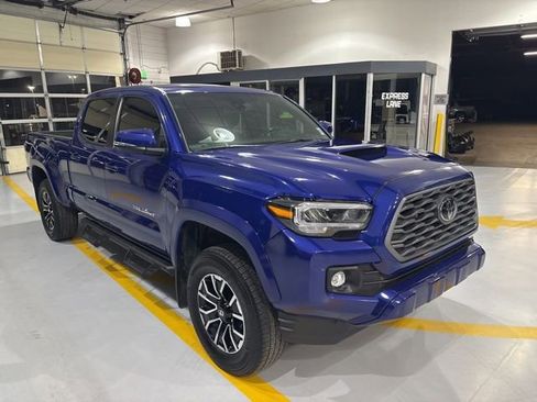 Used 2023 Toyota Tacoma SR5 image 4