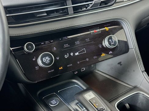 Used 2022 INFINITI QX60 Sensory w/ Vision Package image 24