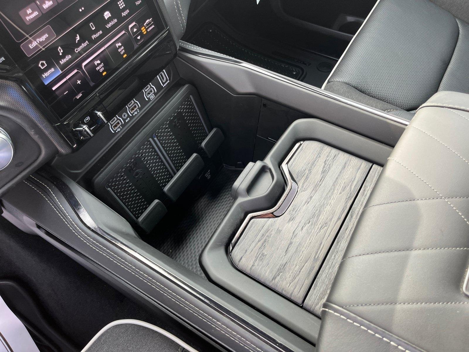 New 2026 RAM 1500 Limited AWD/4WD image 24
