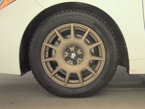 Used 2024 Toyota Corolla SE FWD image 17