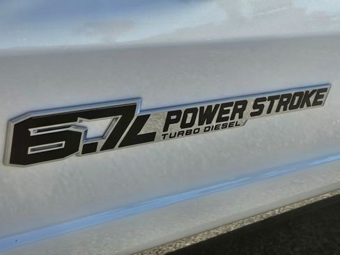 New 2026 Ford F350 Platinum w/ FX4 Off-Road Package image 33